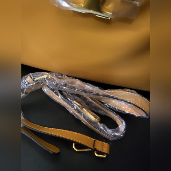 Bag - Picture 6 of 8